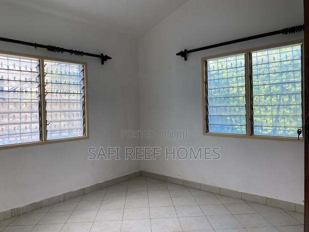 2bdrm Bungalow in Bamburi for sale - thumbnail 16