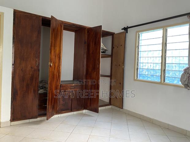 2bdrm Bungalow in Bamburi for sale - thumbnail 13