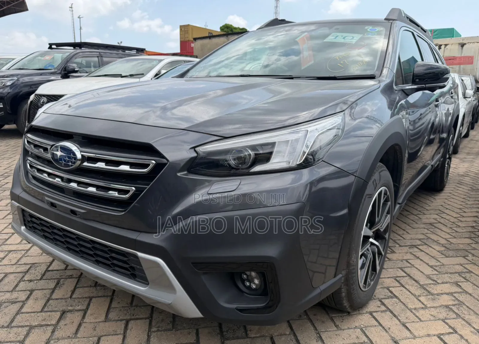 Subaru Outback Premium AWD 2023 Gray