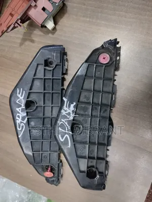 Toyota Spade Bumper Slide