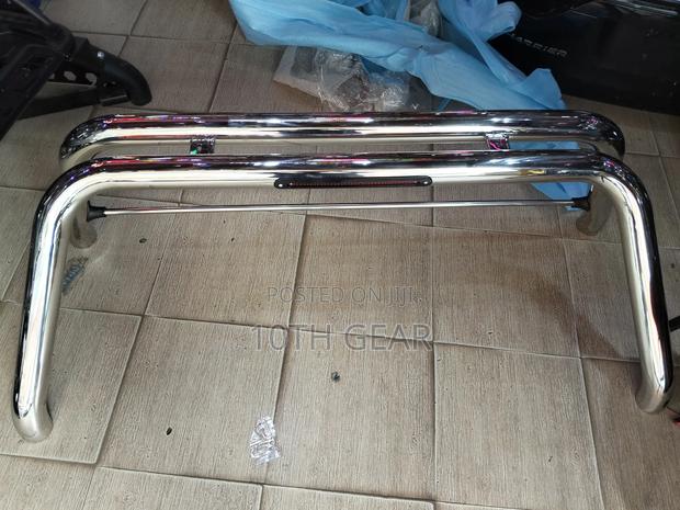 Hilux Vigo Rollbar - main view