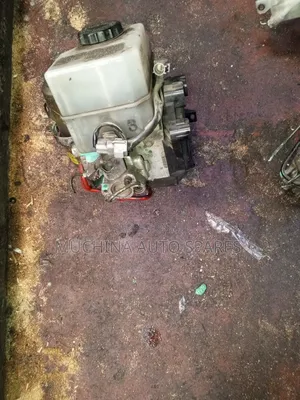 Brake Booster Land Cruiser 100series