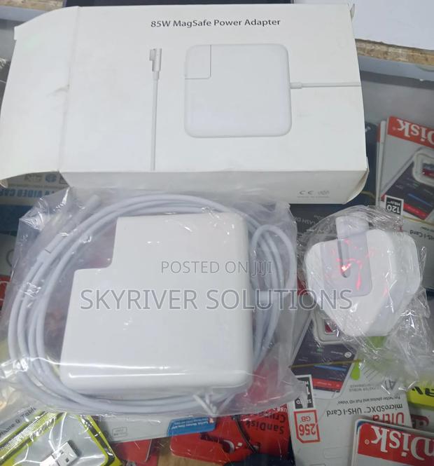 85w Magsafe Power Adapter - main view