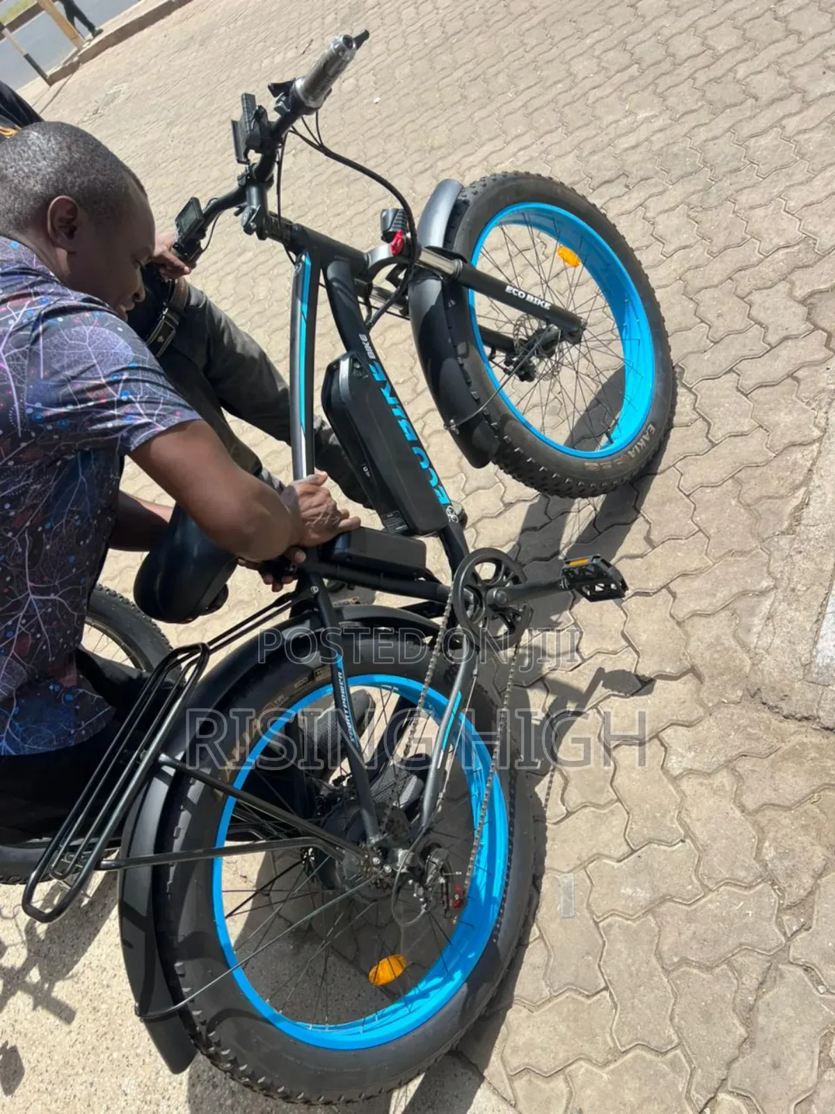  Fast 1000w E-Bike – Long Range Battery