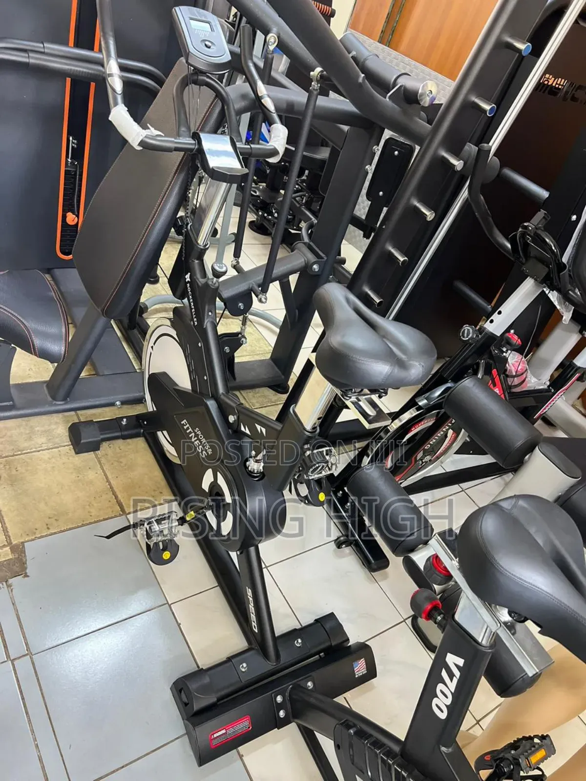  Adjustable Spinning Bike for Home Workouts