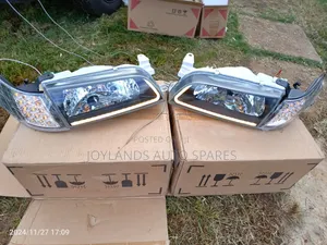 Corolla Ae 100/102 Aftermarket/Led Headlights And Corner Lights