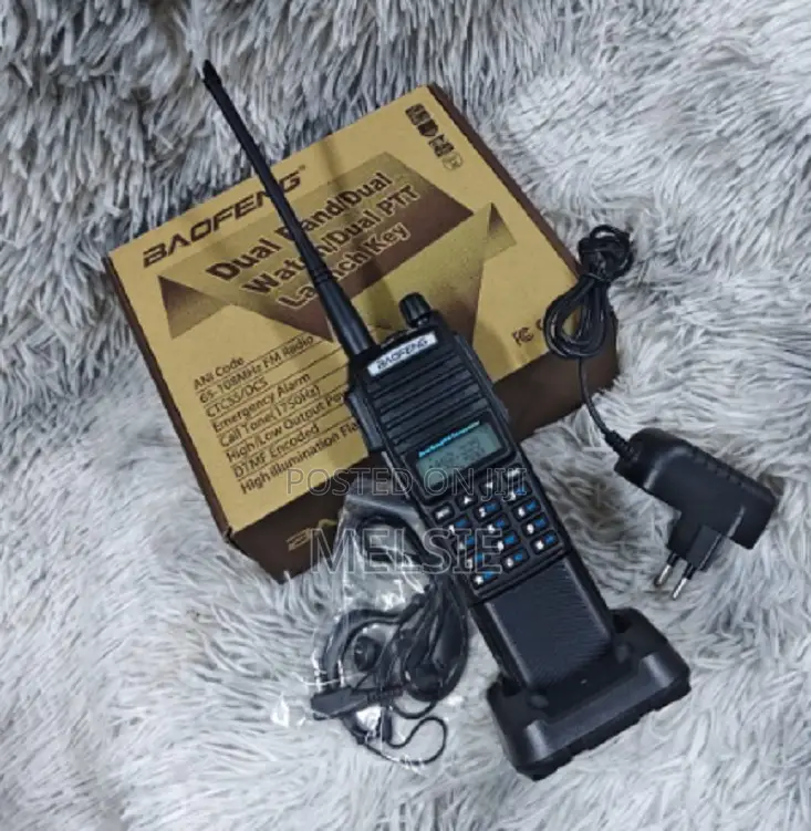 Handheld Transceiver for Security Baofeng Uv82 Dual-Band Walkie Talkie