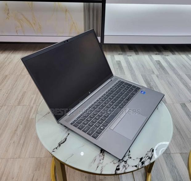 Laptop HP ZBook Firefly G8 16GB Intel Core i7 SSD 512GB - thumbnail 5