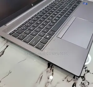 Laptop HP ZBook Firefly G8 16GB Intel Core i7 SSD 512GB