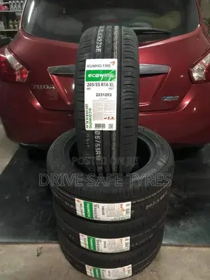 205/55 R16 Kumho Tyre