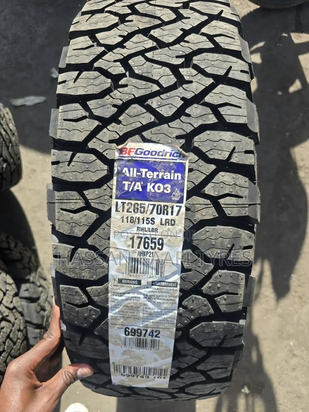265/70r17 Bfgoodrich Ko3
