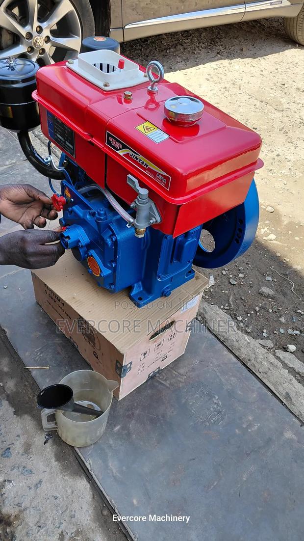 Watercooled Engine 10horsepower Manual Start. - main view