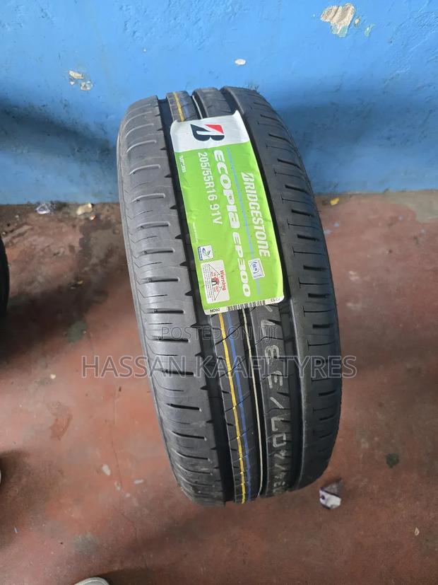 205/55r16 Bredgstone Tyre