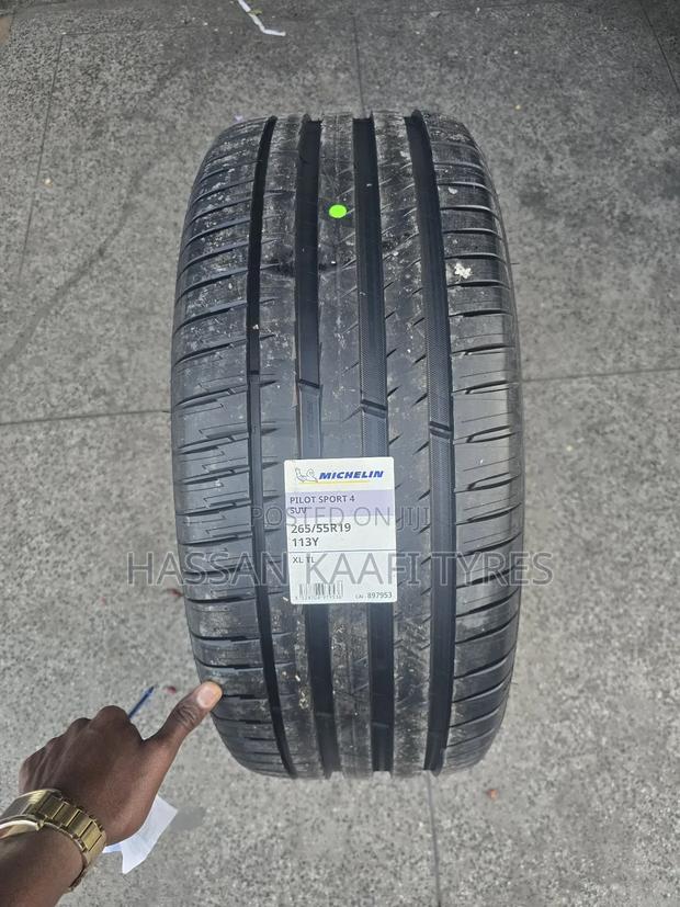 265/55r19 Michelin Tyre