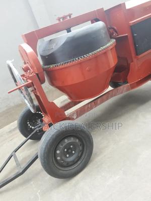 Heavy Duty Titan Concrete Mixer - thumbnail 2