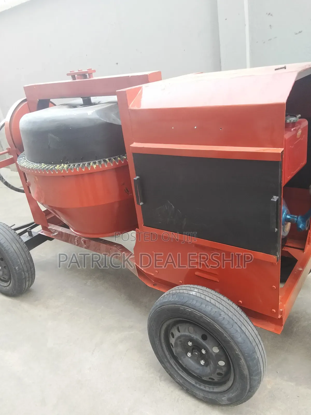 Heavy Duty Titan Concrete Mixer