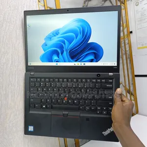 Laptop Lenovo ThinkPad T490s 16GB Intel Core i5 SSD 256GB
