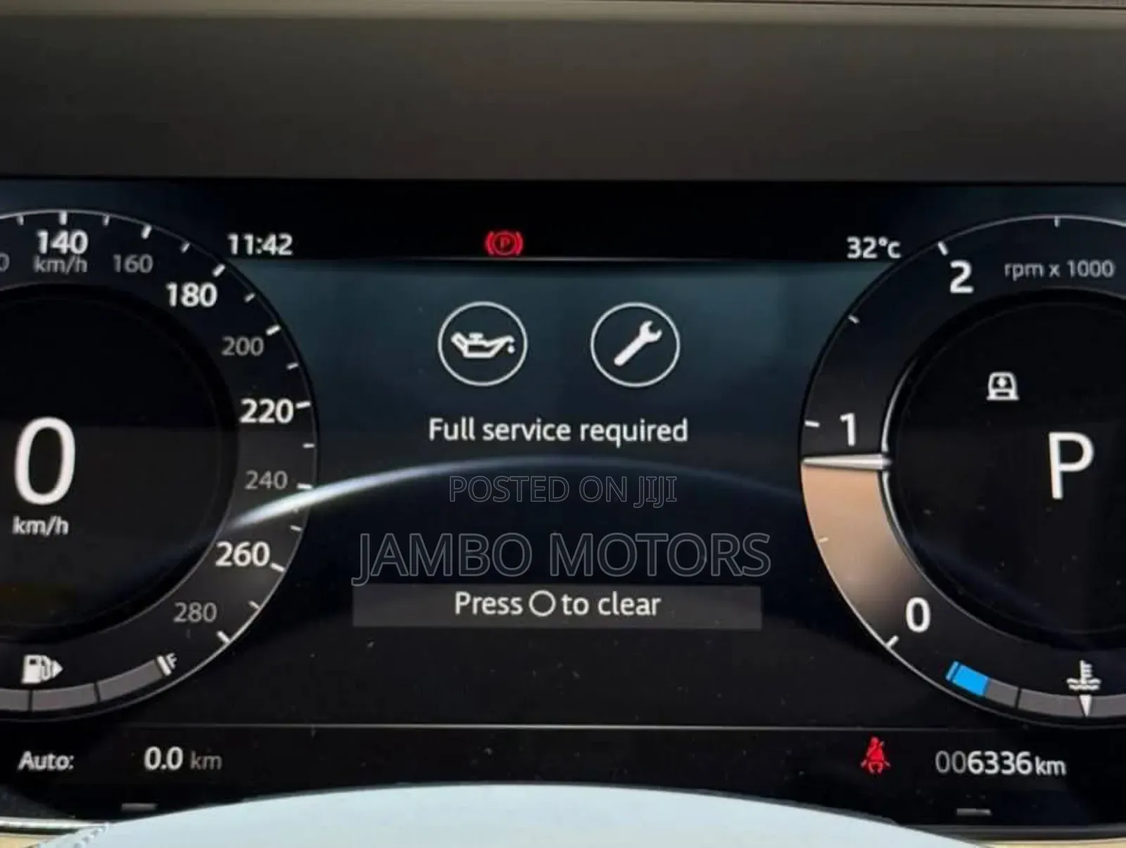 Land Rover Range Rover Velar R-Dynamic S 2023 Brown
