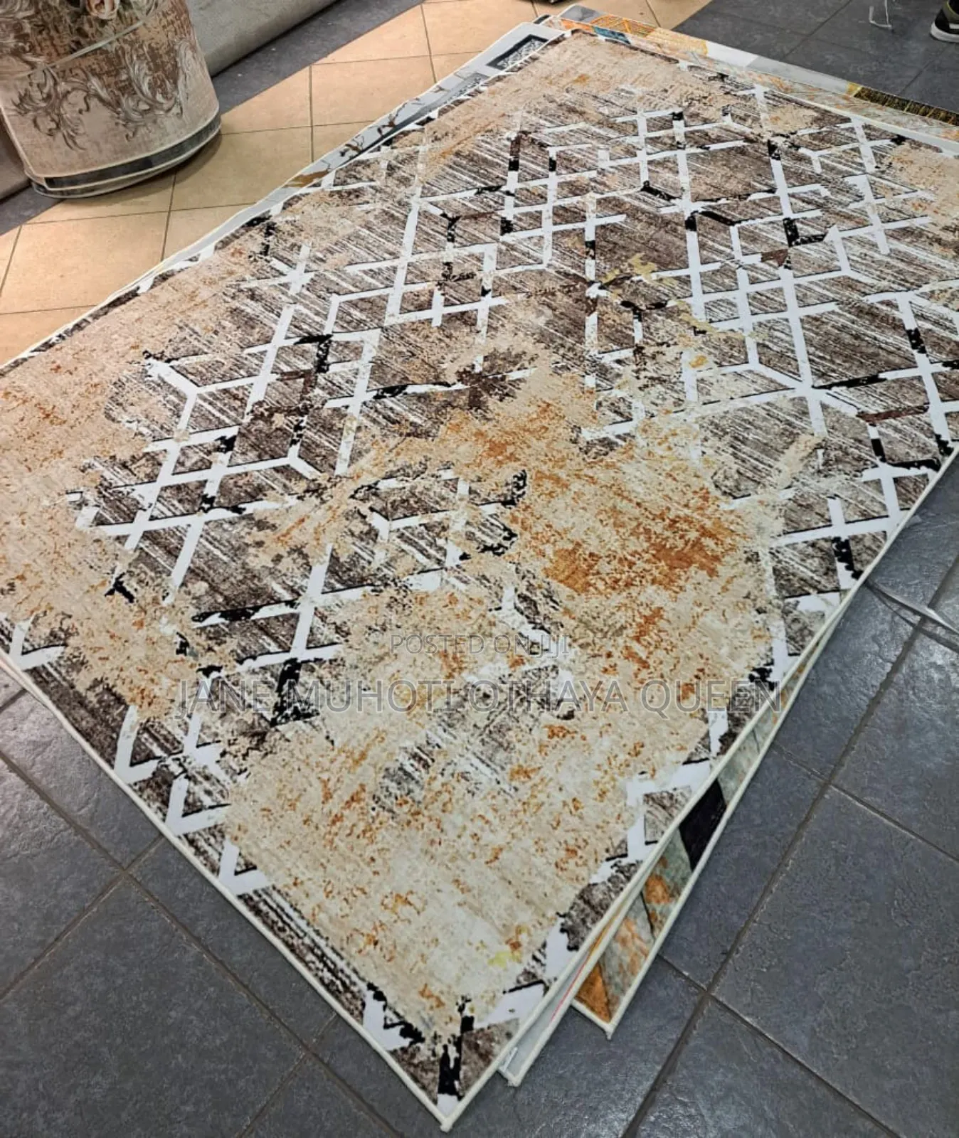 Hd Carpet Available