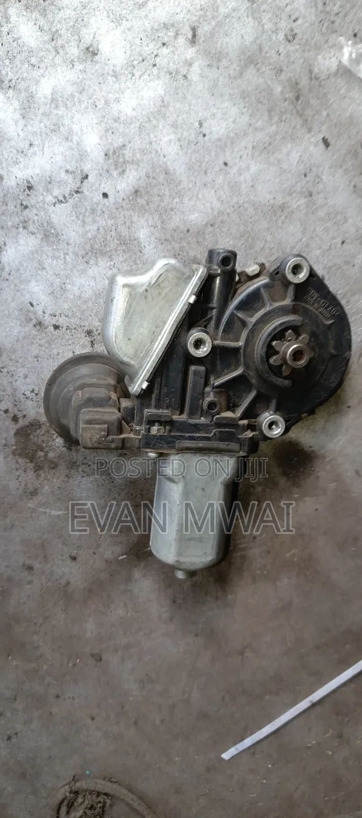 Fielder Door Window Motor