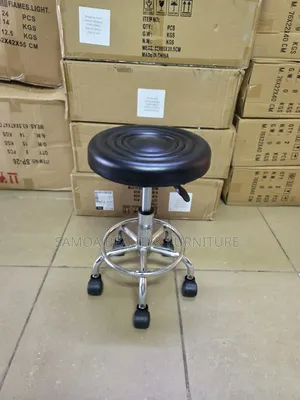 Manicure/Pedicure Stool