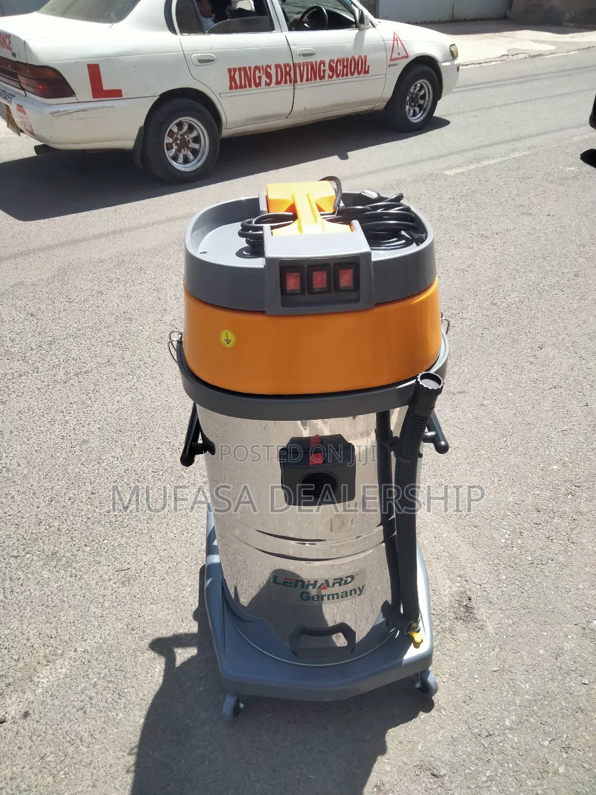 Commercial Vacuum Cleaners(100litres)