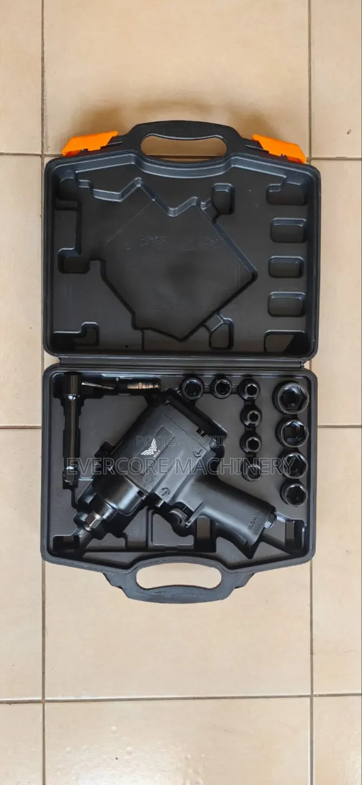 Heavy Duty Air/Pneumatic Impact Wrench Half Inch.
