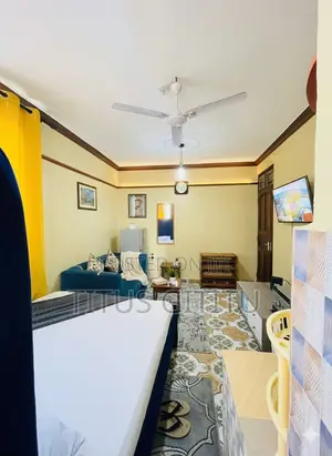 Spacious Studio Airbnb Mombasa Cbd| Near Beach Ksg, With Ac