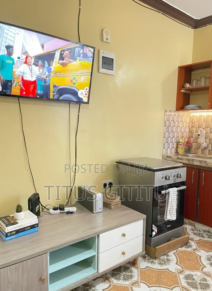 Spacious Studio Airbnb Mombasa Cbd| Near Beach Ksg, With Ac