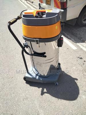 Portable Vacuum Cleaner - thumbnail 2