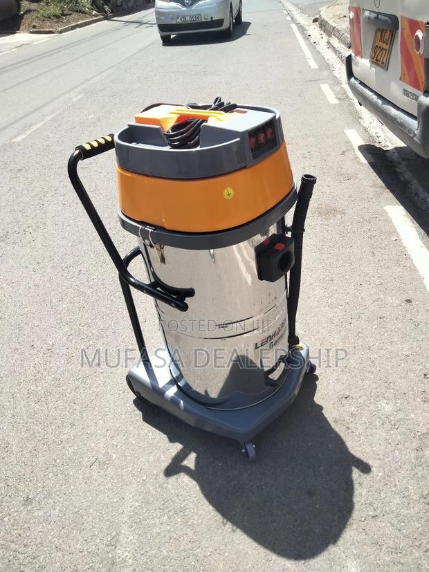 Portable Vacuum Cleaner - thumbnail 3
