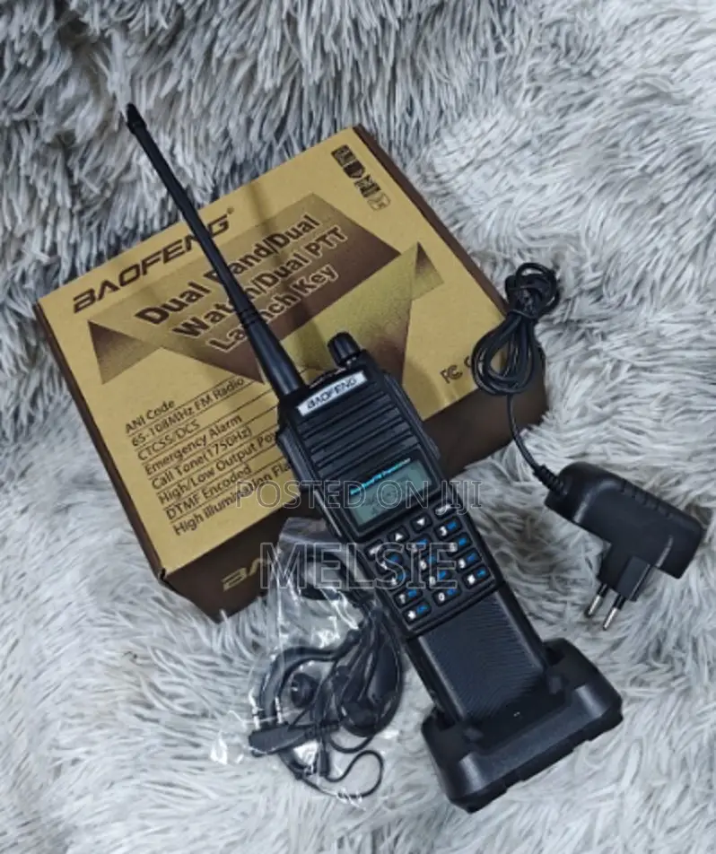 Baofeng Uv 82 Walkie-Talkie 8w 8-10km (2 Pieces)8-10km Range.