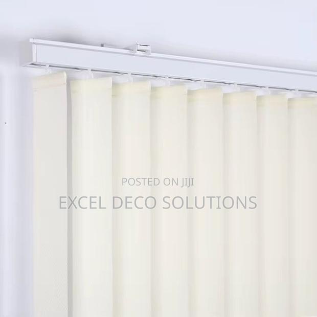 Vertical Blinds for Executive Offices