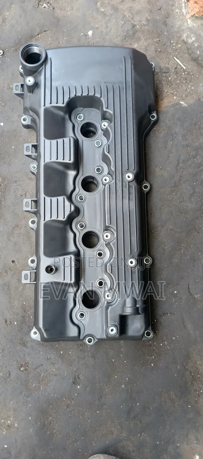 Engine Top Cover 1tr/2tr