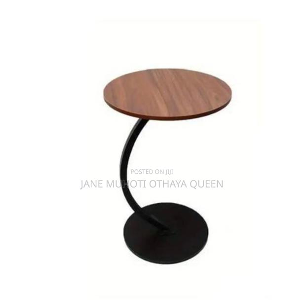 *Round Side Table - thumbnail 6