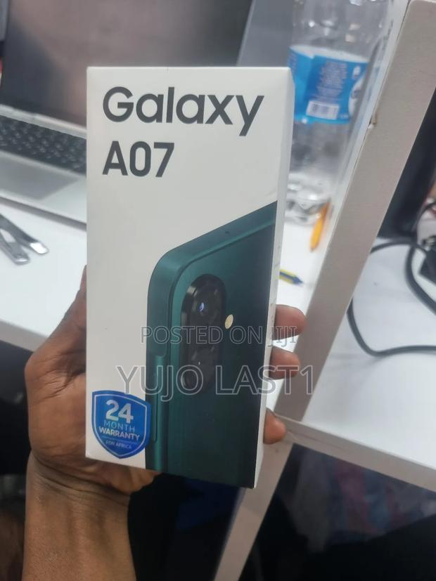 New Samsung Galaxy A07 4G 64 GB Green - thumbnail 3