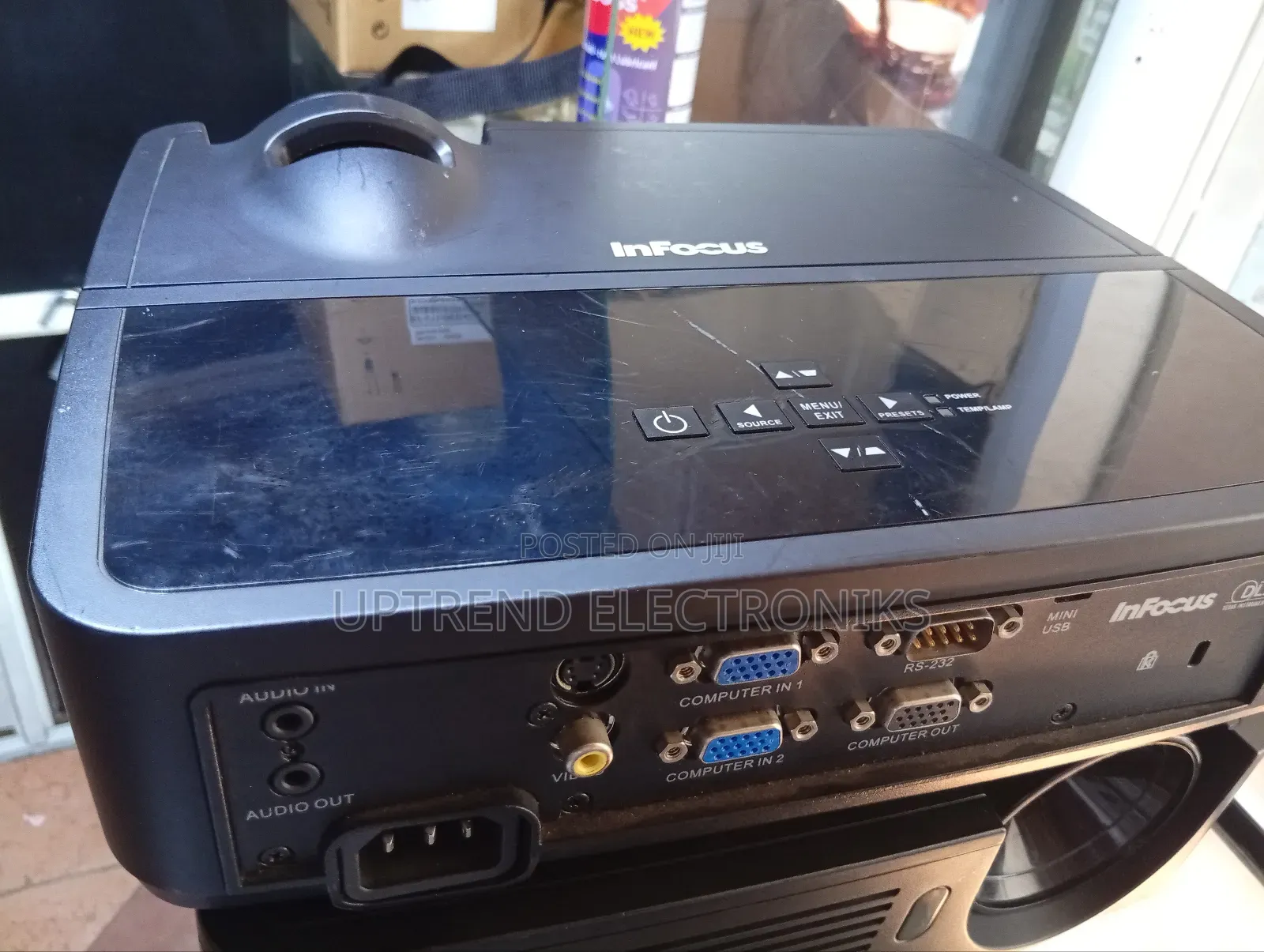 Infocus In112 Projector – Bright, Clear Ready to Use! 