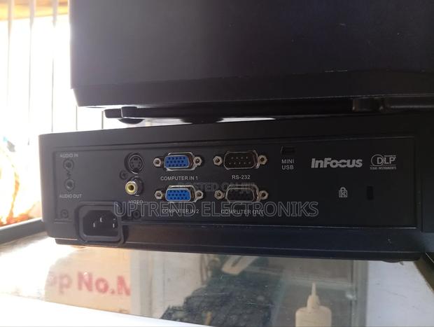 Infocus In112 – Ultra Bright 3000 Lumens! - thumbnail 3