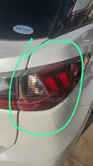 Rx 300 2018 Taillight