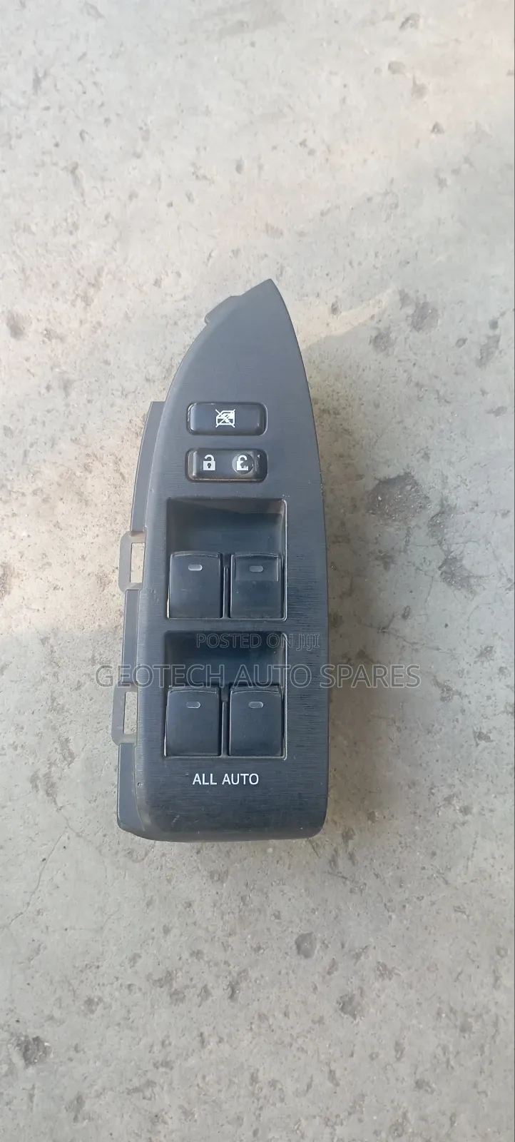 Toyota Belta Door Main Switch