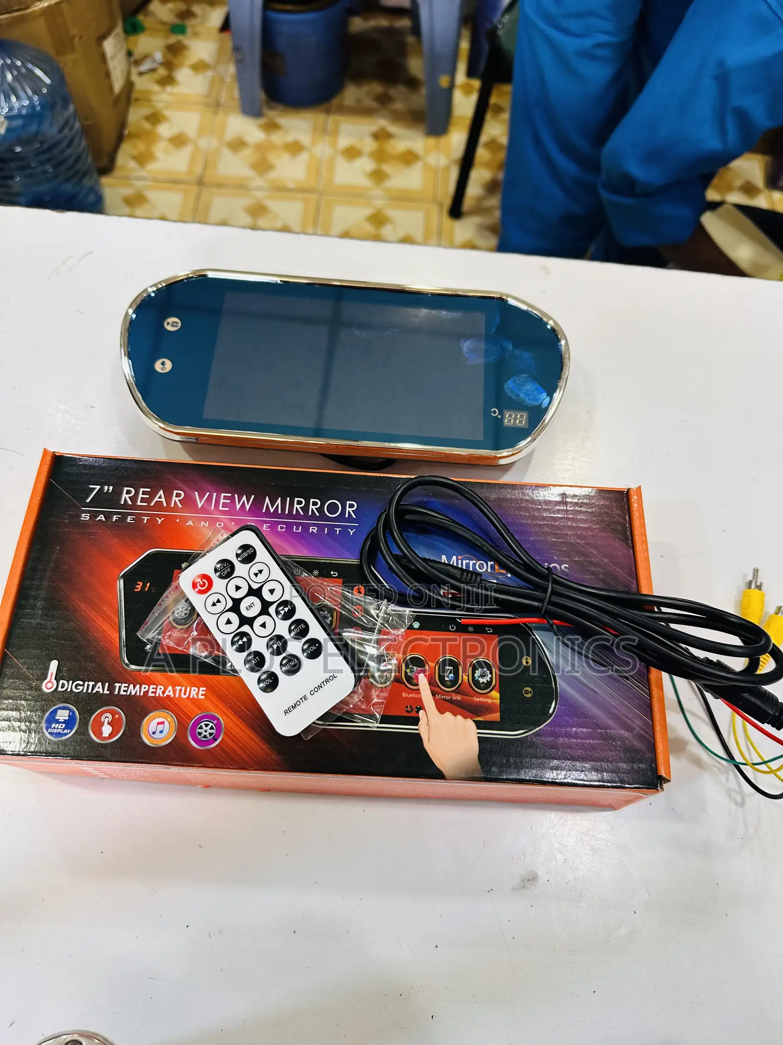 Car Rear View Mirror Monitor – 7 Inch Display