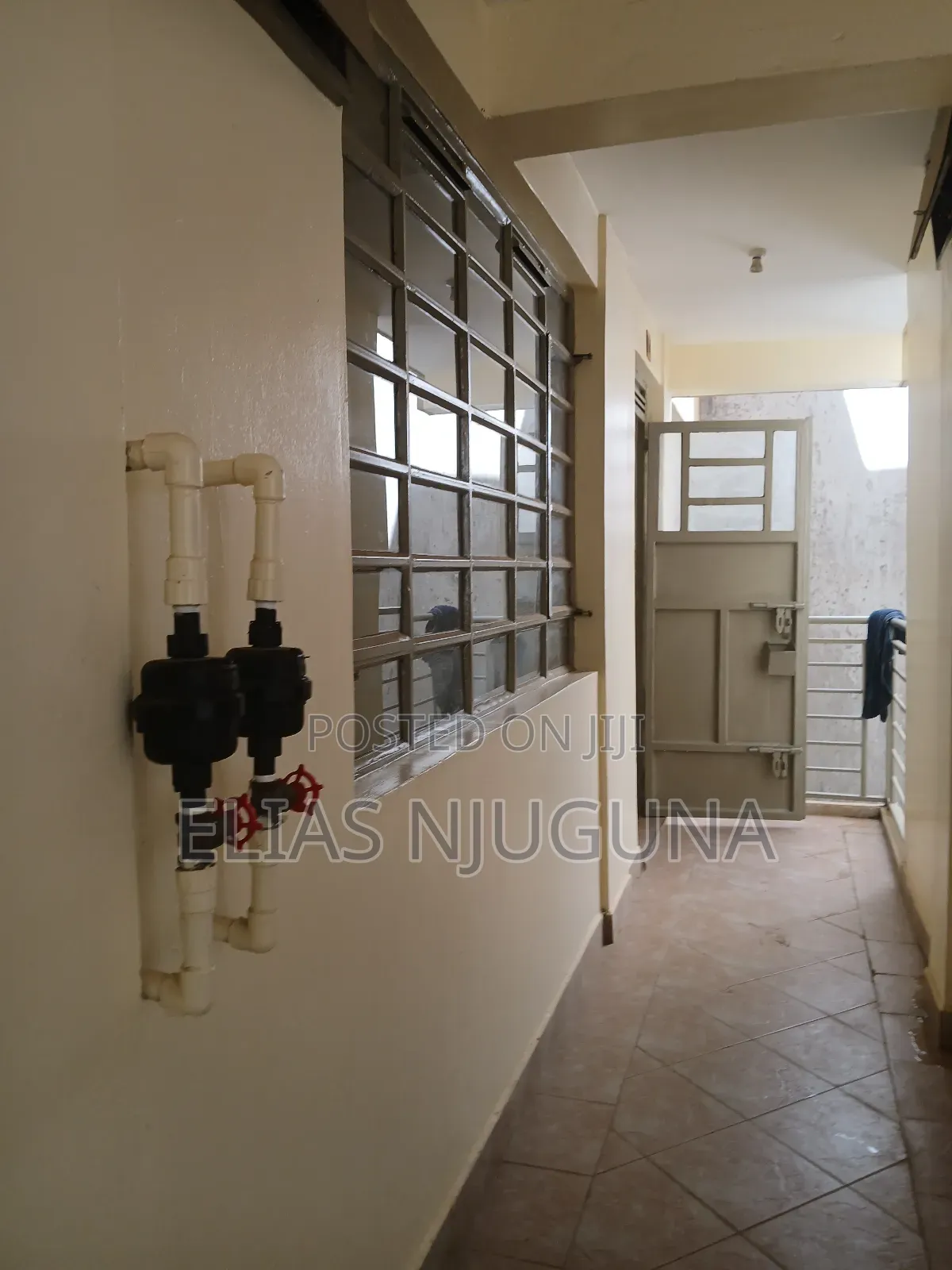 2bdrm Shared Apartment in Safaripark, Roysambu for rent