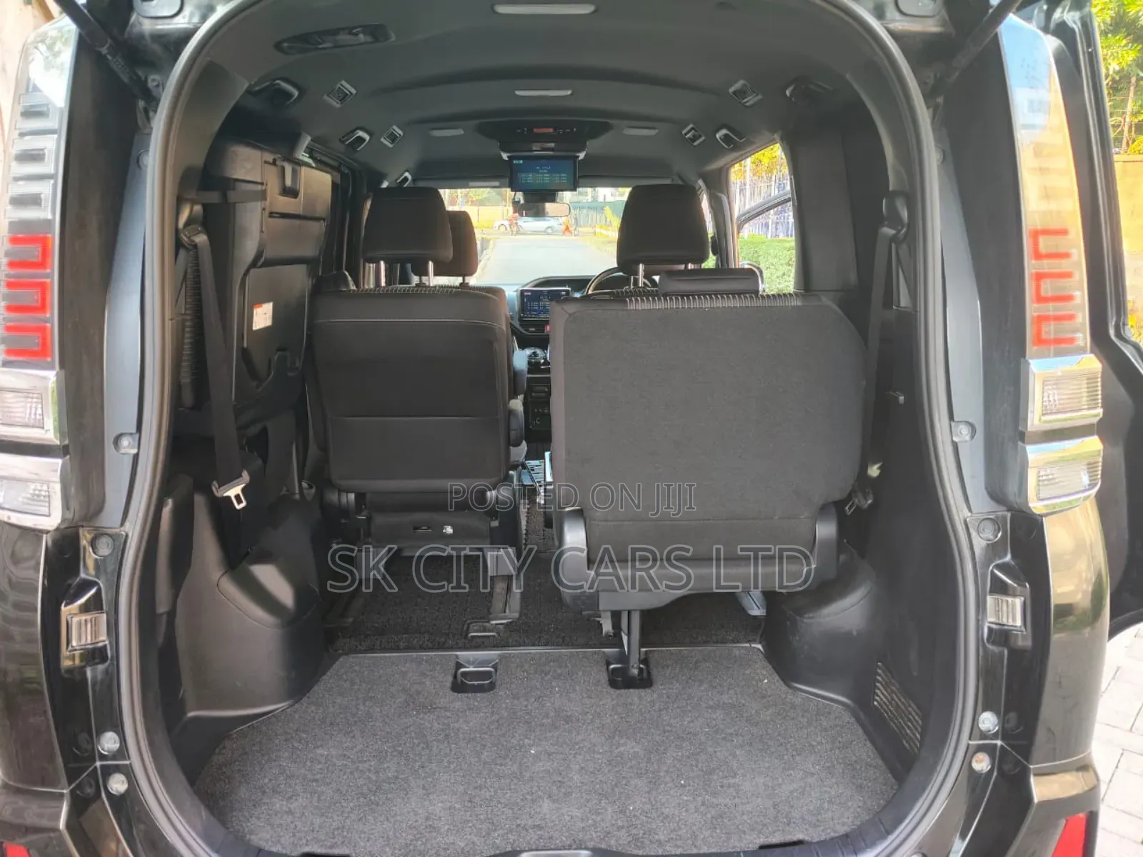 Toyota Voxy 2018 Black