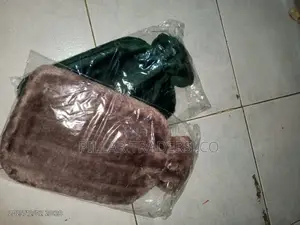 Hot Water Bottle With Lid and Soft Plush Bag