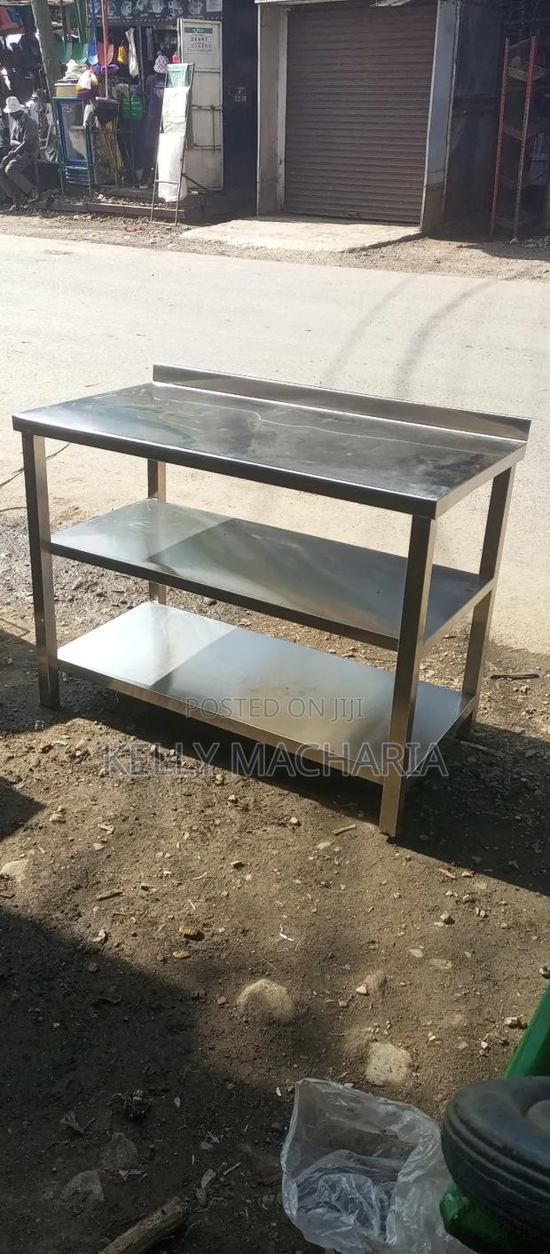 Working Stainless Steel Tables - thumbnail 6