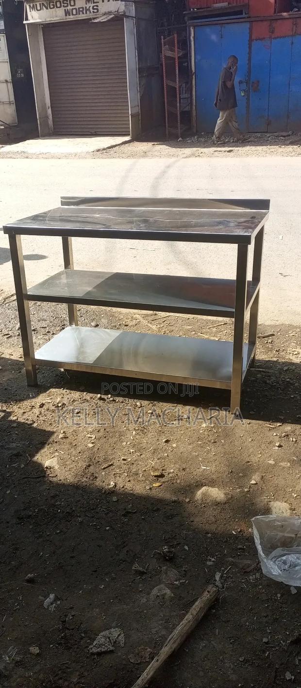 Working Stainless Steel Tables - thumbnail 10