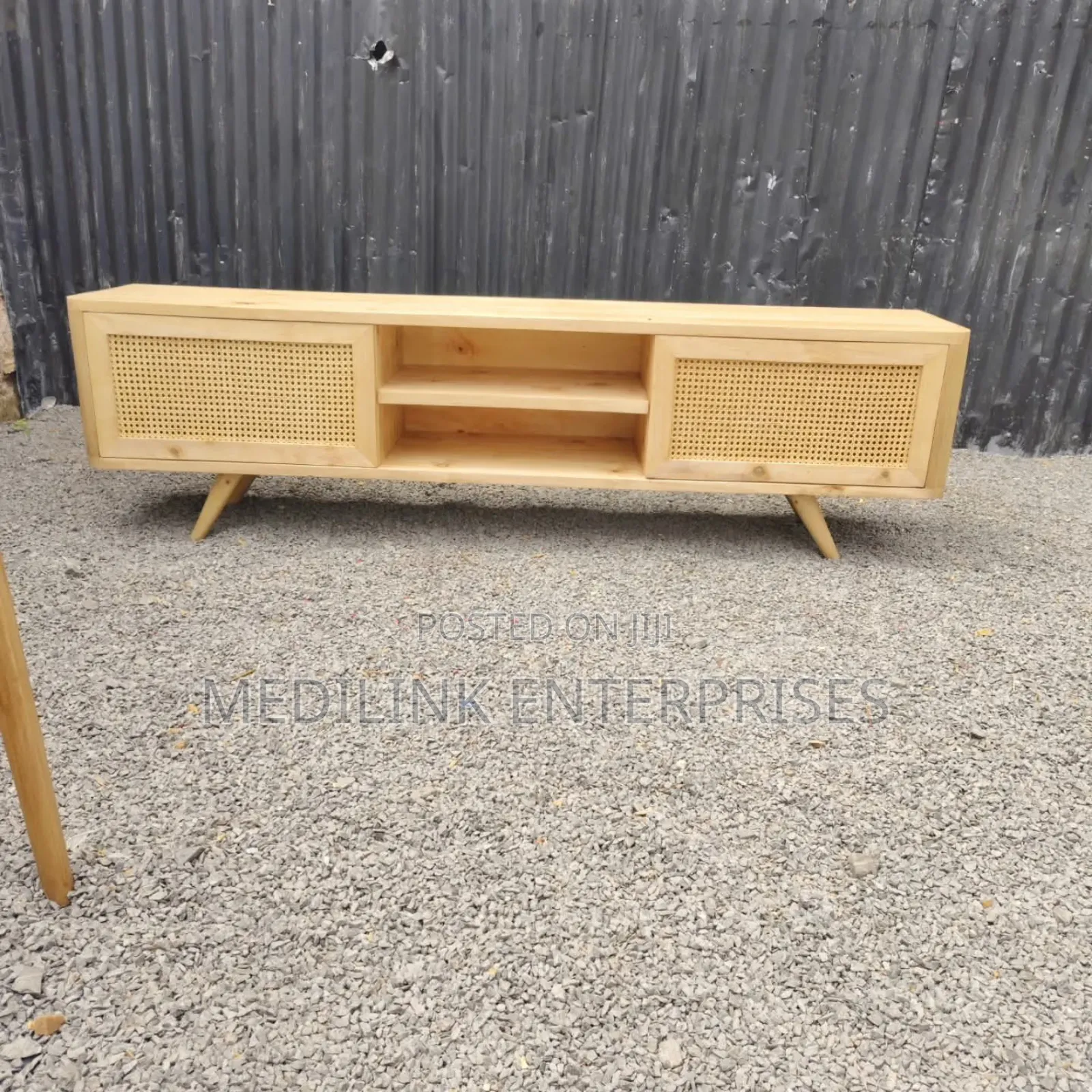 Modern Designed Tv Stand (Pure Mango)