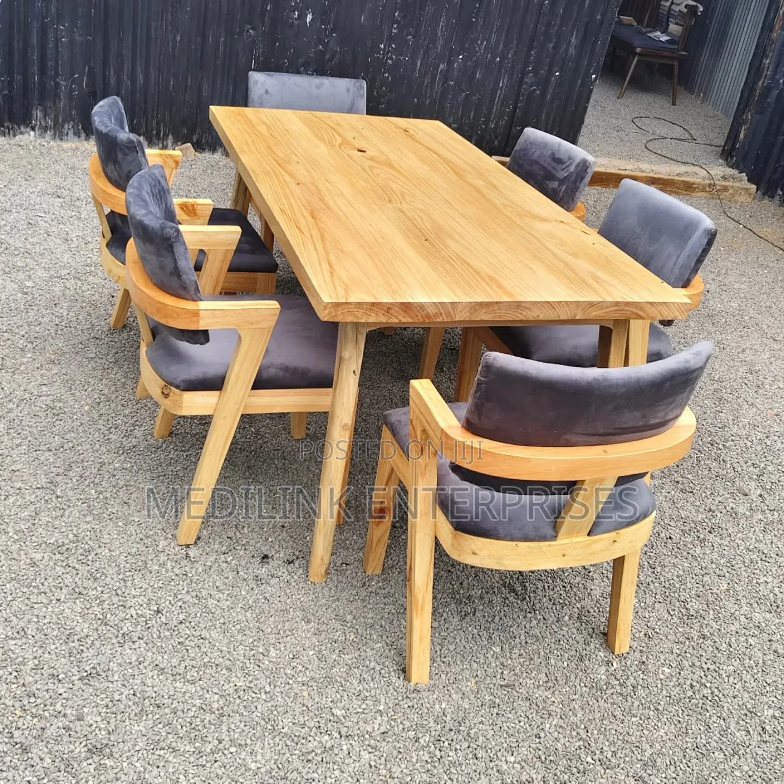 Rattan Edition 6-Seater Dinning Table Set