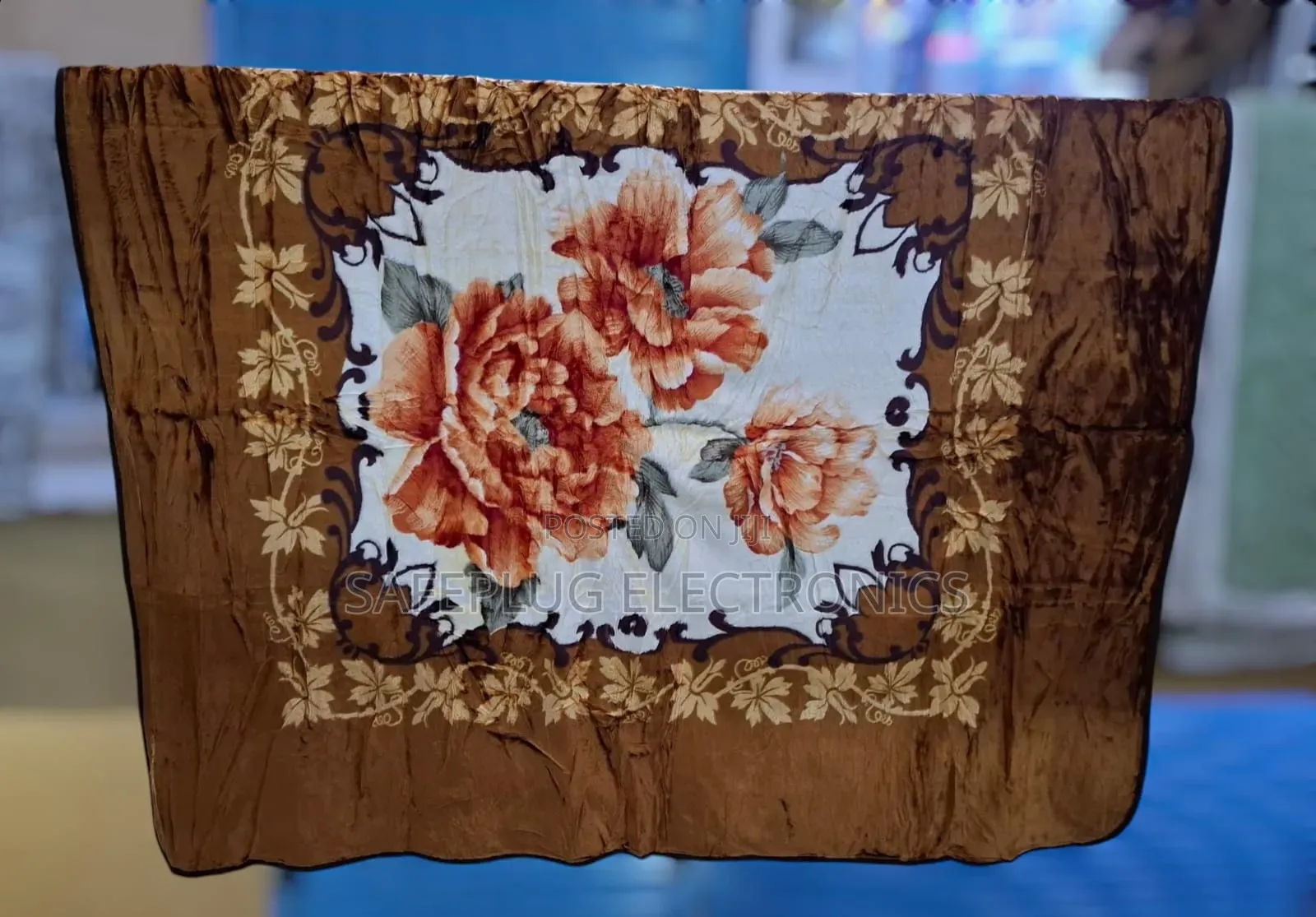 Single Blanket 6x7 Ft (No Pillowcases)