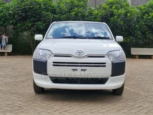 Toyota Probox 1.5 DX 2WD 2019 White